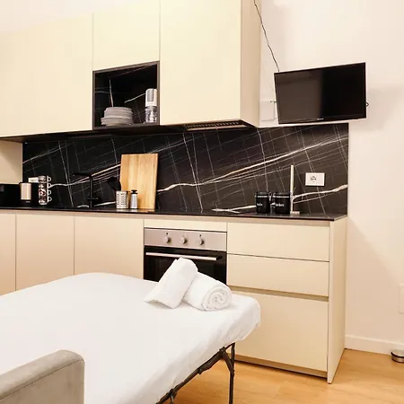 Joivy Cute 1Br Flat Near The City Centre Milan Exterior photo